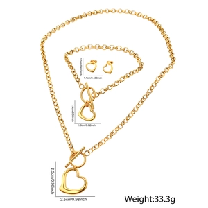 Detailed view of golden heart jewelry set dimensions with necklace bracelet and earrings