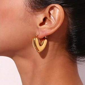 Orecchini a Cerchio a Cuore Gonfio in Acciaio Inossidabile Placcato Oro 18K per Donna Gioielli a Cuore 3D Lucidati a Specchio Minimalisti