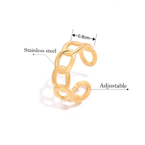 Detailed close-up of 0.8cm wide 18K gold-plated stainless steel chain-style open ring