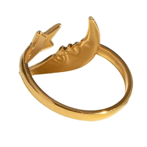 Vintage adjustable gold moon and star ring with detailed celestial face design