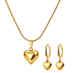 Golden stainless steel jewelry set with matte 3D heart pendant necklace and earrings