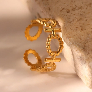 Anello regolabile in acciaio inossidabile dorato con motivo XO e bordo perlato