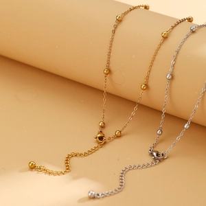 Collier chic à perles en or et argent avec fermoir mousqueton et chaîne de réglage