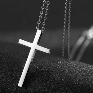 Minimalist Cross Pendant Necklace Polished Stainless Steel Religious Jewelry For Men And Women Fashion Style