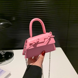 Women Mini Handbag PU Leather Bow Decor Small Square Crossbody Bag With Silver Chain Strap Trendy Fashion Party Purse