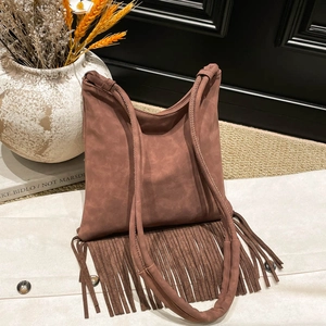 Women's Bohemian Suede Fringe Shoulder Bag Large Capacity Vintage Tassel Tote Bag Casual Solid Color Crossbody Handbag