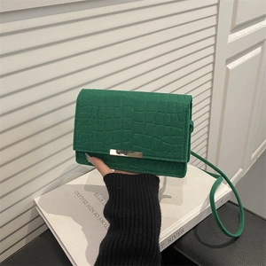 Sac Bandoulière Femme en Cuir PU à Motif Crocodile Vintage Petit Sac Carré à Rabat Mode Quotidienne Mini Sac
