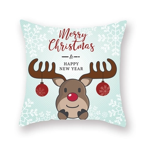 Détail de la taie d'oreiller de Noël avec motif renne, flocons et texte Merry Christmas