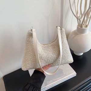 Mode Femmes Moelleux Laine d'Agneau Sac à Bandoulière Grande Capacité Fausse Fourrure Sac Sous les Aisselles Avec Fermeture Éclair Pour Hiver
