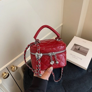 Mini Sac Bandoulière En Similicuir Matelassé Pour Femmes Sac À Épaule Élégant À Chaîne Avec Pendentif Coeur Petit Sac Mode