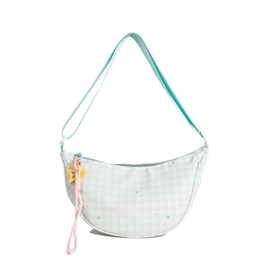 Sac bandoulière demi-lune à carreaux vert menthe avec pendentif étoile pour femmes