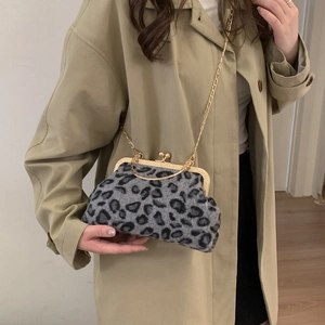 Sac à main léopard avec chaîne dorée pour femme, mode tendance automne-hiver 2025
