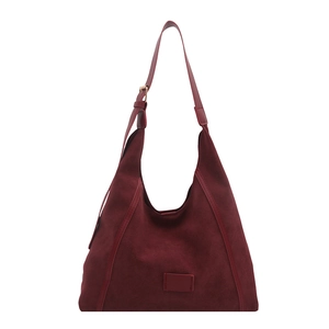 Grand sac cabas en daim bordeaux pour femme avec anses en cuir et boucles métalliques