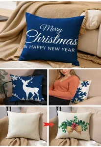 Gros plan détaillé de la texture du coussin de Noël en lin avec impression de cerf