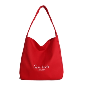 Fashionable red canvas hobo tote bag with C'est la vie print for women's daily commute