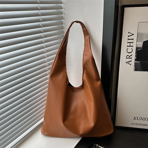 Minimalist brown PU leather hobo tote bag with large capacity for office commuting style