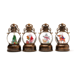 Set de 4 farolillos navideños musicales en bronce vintage con escenas de nieve