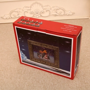 Embalaje de caja de música navideña de 7,625 pulgadas con diseño de escena de nieve