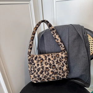 Women Leopard Print Plush Underarm Bag Faux Fur Shoulder Handbag Soft Large Capacity Autumn Winter Fashion