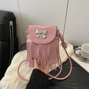 Sac À Épaule Femme En Cuir PU Mini Pochette Téléphone Franges À Glands Noeud Métallique Mode Douce