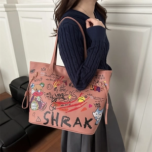 Grand sac cabas rose avec imprimé graffiti, patchs cartoon et bandoulière réglable