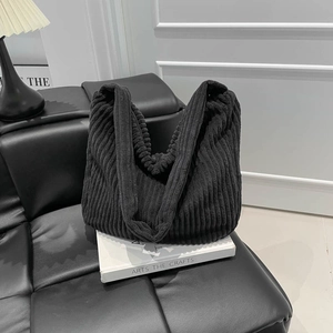 Sac à bandoulière hobo minimaliste en velours côtelé noir de grande capacité pour femme