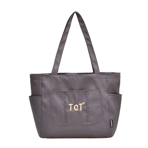 Sac fourre-tout en nylon gris foncé avec broderie TGT et plusieurs poches de rangement