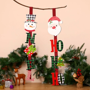 Insegne natalizie in legno da appendere con Babbo Natale, pupazzo di neve e scritte Noel