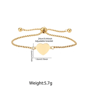 Détails du bracelet cœur ajustable avec chaîne box, longueur 24cm et taille 1,2cm x 1,8cm