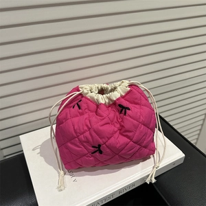 Quilted Drawstring Cosmetic Bag Large Capacity Travel Makeup Pouch With Bow Embroidery For Women Casual Storage Bag