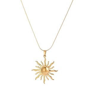 Golden sunflower pendant necklace in polished stainless steel for women fashion