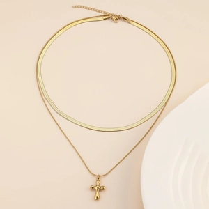 Collier double rang en acier inoxydable doré avec chaîne serpent plate et pendentif croix