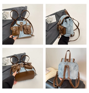 Vues détaillées du petit sac à dos en denim avec garniture en cuir brun et boucles