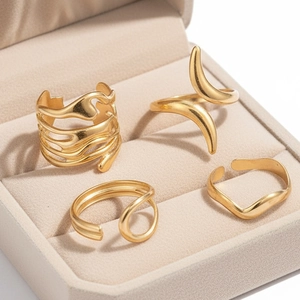 Set of 4 gold minimalist irregular wavy rings in adjustable stainless steel for women
