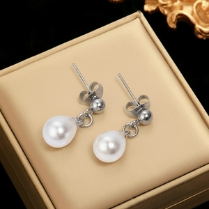 Boucles d'oreilles vintage en acier inoxydable avec perles élégantes en forme de goutte