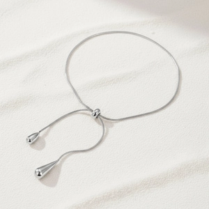 Bracelet de cheville argenté avec pendentif goutte d'eau et chaîne serpent réglable femme
