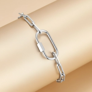 Gepolijste zilveren roestvrijstalen paperclip-schakelarmband met een karabijnsluiting-stijl