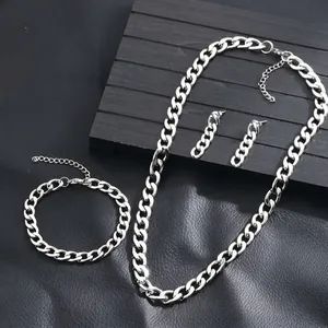 Ensemble de bijoux punk argentés pour femmes avec collier gourmette bracelet et boucles d'oreilles