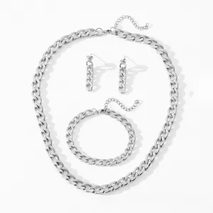 Parure de bijoux punk en acier argenté avec collier, bracelet et boucles d'oreilles à chaîne