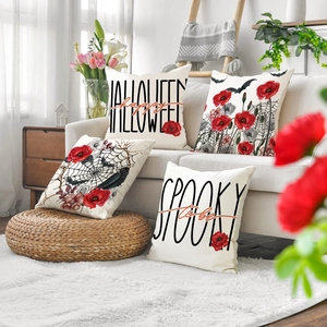 Lot de 4 housses de coussin Halloween avec fleurs de pavot rouges et motifs de chauve-souris