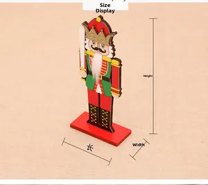 Détail d'une figurine de soldat casse-noisette en bois avec découpe laser et couleurs