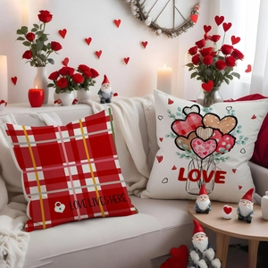 Housse de coussin romantique Saint-Valentin avec motif cœur et ballon pour canapé