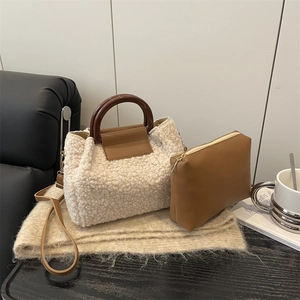 Plush Teddy Fleece Handbag With Wooden Handle For Women Autumn Winter Fashion Shoulder Crossbody Bag With Inner Pouch