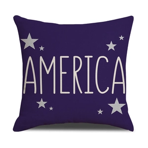 Texture dettagliata della federa in lino viola con testo America e stelle bianche
