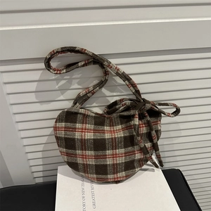 Women Heart Shaped Plaid Shoulder Bag Woolen Gingham Underarm Bag With Bow Retro Sweet Crossbody Bag Handbag For Daily Use
