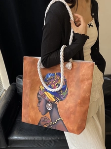 Sac fourre-tout avec anses en corde et imprimé artistique de femme africaine chic