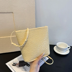 Women Woven Bucket Bag Summer Fashion PU Leather Crossbody Bag Simple Small Square Shoulder Bag Single Strap Handbag