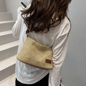 Borsa tote in paglia intrecciata da donna con tracolla in pelle per le vacanze