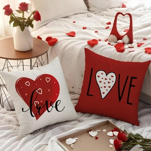 Set copricuscini romantici in lino con cuori rossi decorativi per San Valentino