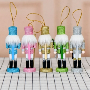 Set van vijf kleurrijke glitter notenkraker soldaatpoppen van 13 cm voor de kerstboom